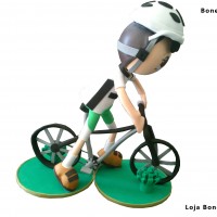 bonecaeva_ciclista3